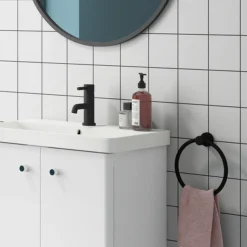 Arezzo Matt Black Round Towel Ring -The Bathroom Shop azb313 d1